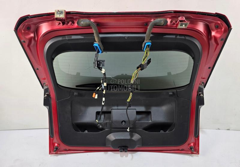 gepek vrata u boji GT i obicna