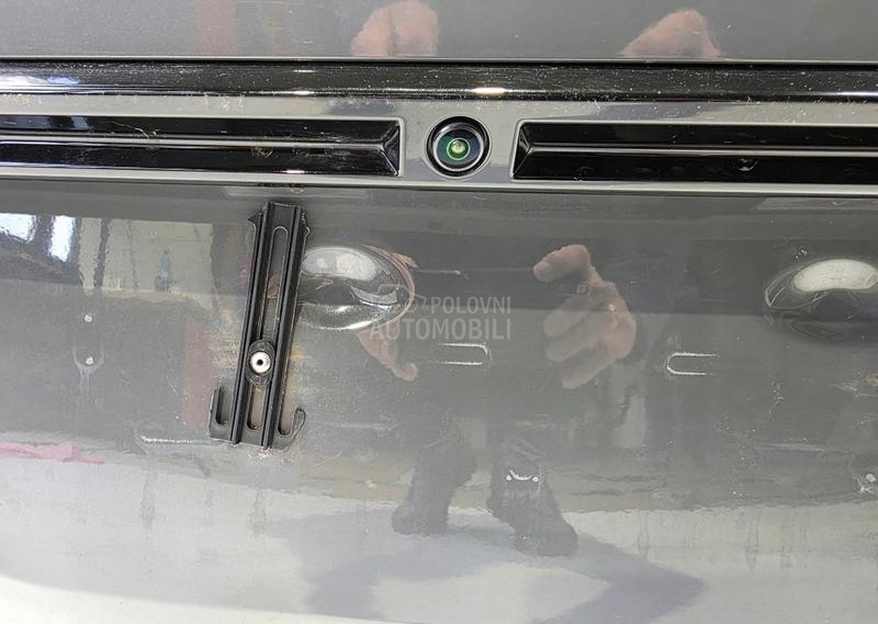 gepek vrata u boji GT i obicna