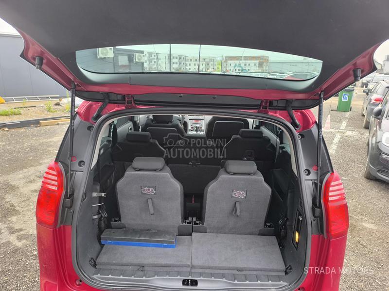 Peugeot 5008 1.6 HDI AUTOM.AT