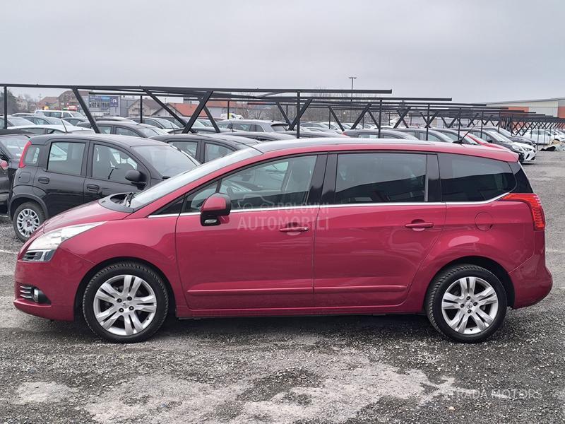 Peugeot 5008 1.6 HDI AUTOM.AT