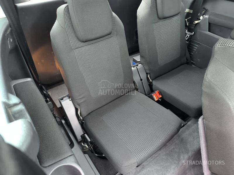 Peugeot 5008 1.6 HDI AUTOM.AT