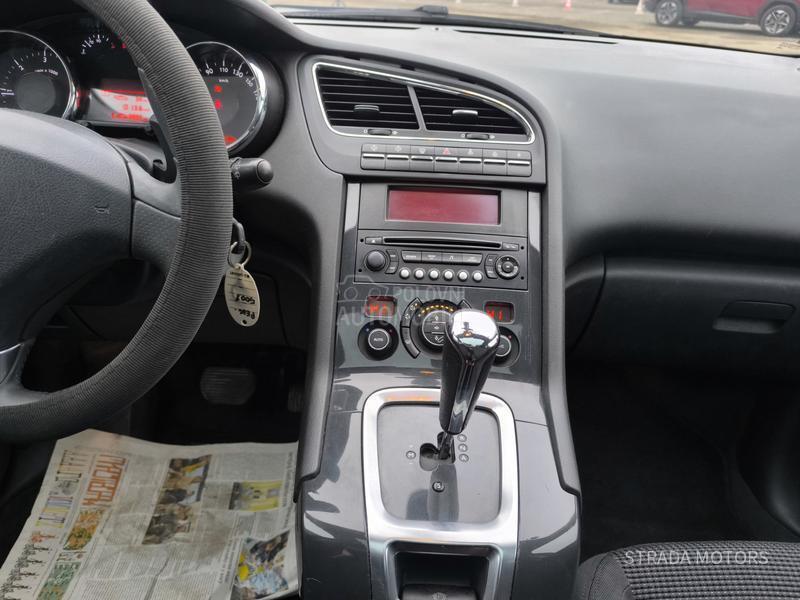 Peugeot 5008 1.6 HDI AUTOM.AT