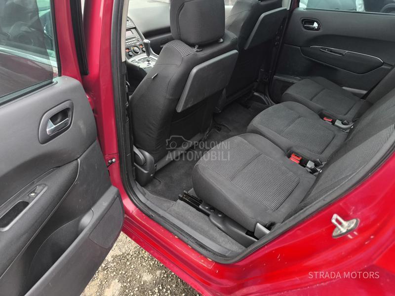 Peugeot 5008 1.6 HDI AUTOM.AT