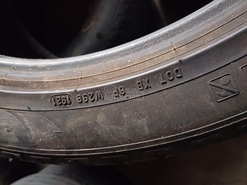 Pirelli 285/40 R22 Zimska