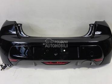 zadnji branik u boji za Peugeot 208 od 2019. do 2023. god.