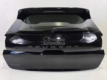 gepek vrata komplet u boji za Peugeot 208 od 2019. do 2023. god.