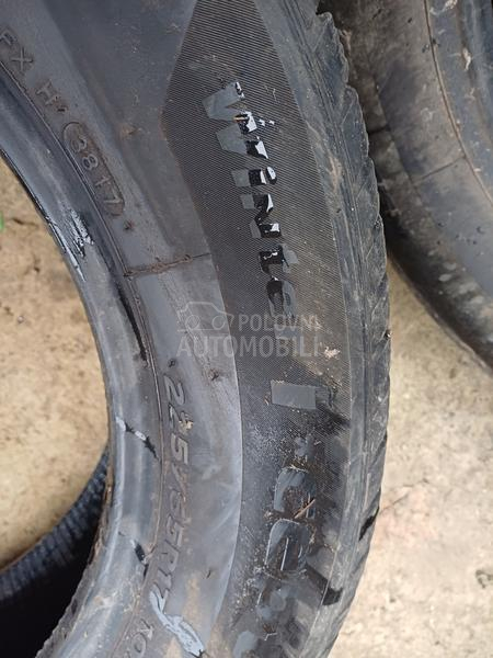 Hankook 225/65 R17 Zimska