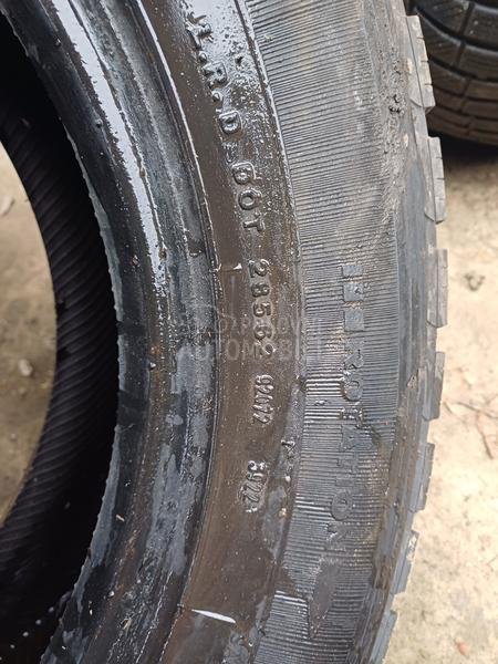 Starmaxx 225/65 R16 Zimska