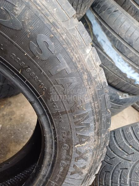 Starmaxx 225/65 R16 Zimska