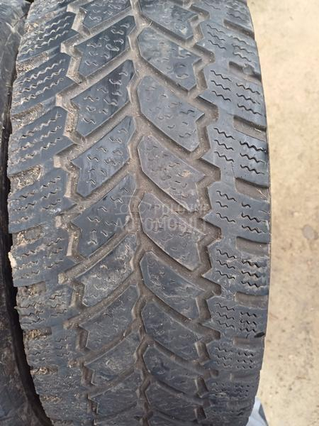 Starmaxx 225/65 R16 Zimska