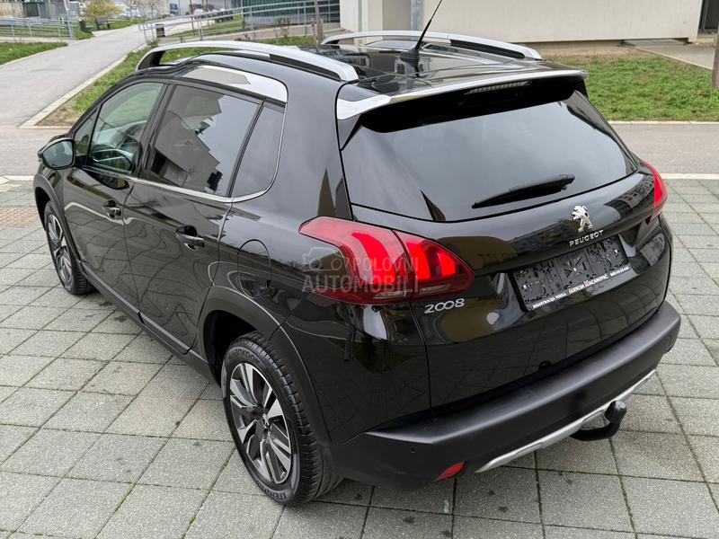 Peugeot 2008 1.6BlueHDI ALLURE