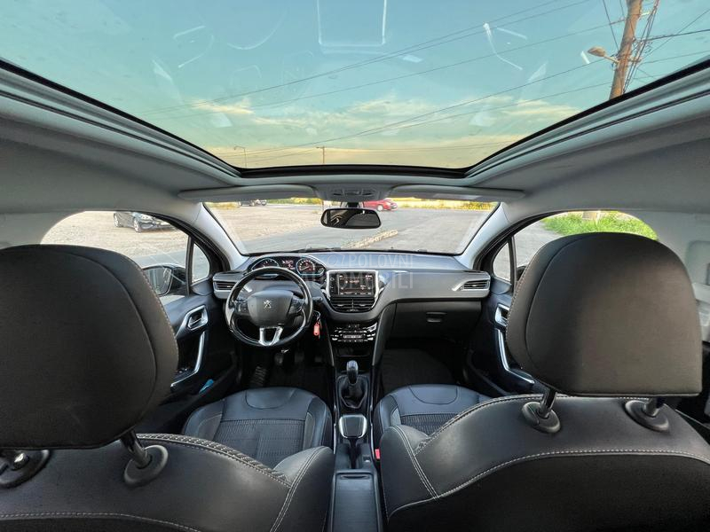 Peugeot 2008 1.6BlueHDI ALLURE