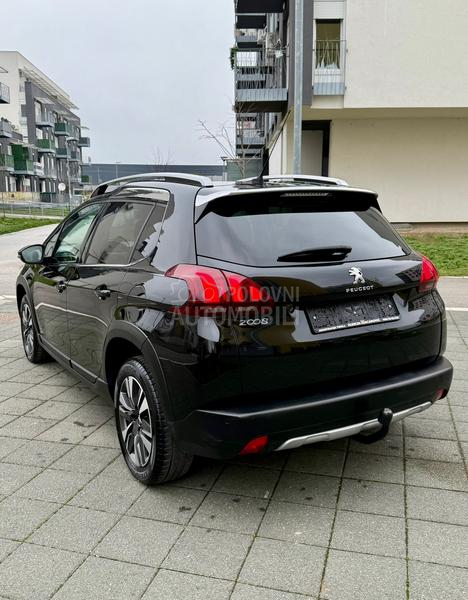 Peugeot 2008 1.6BlueHDI ALLURE