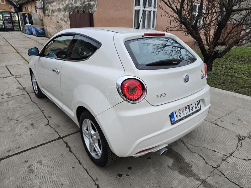 Alfa Romeo MiTo 