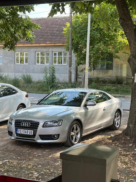 Audi A5 2.7