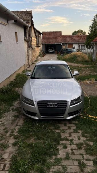 Audi A5 2.7