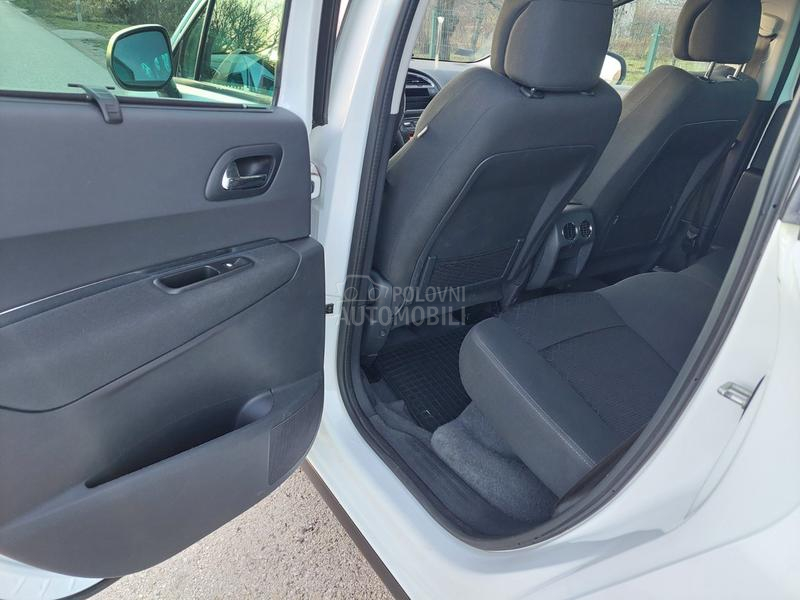 Peugeot 3008 1.6 HDI