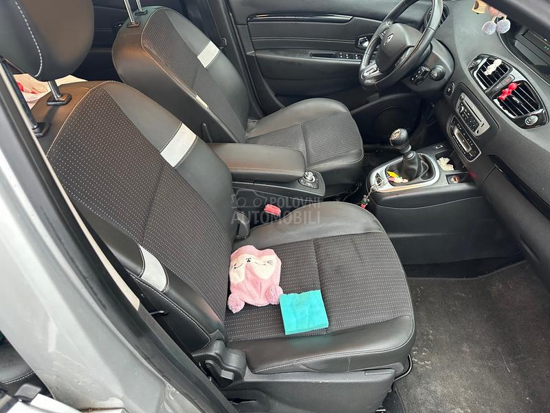Renault Scenic 1.5 dsi