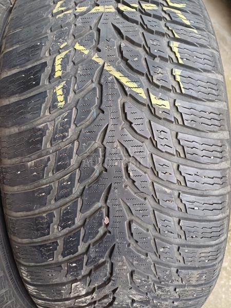 Nokian 245/45 R18 Zimska