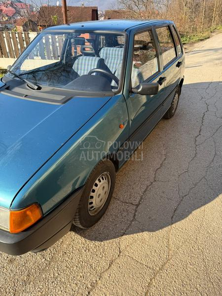 Fiat Uno 