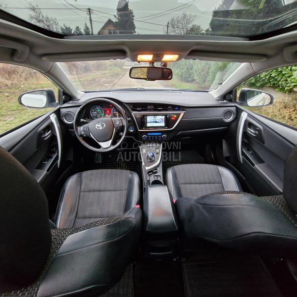 Toyota Auris 1.8 hibrid