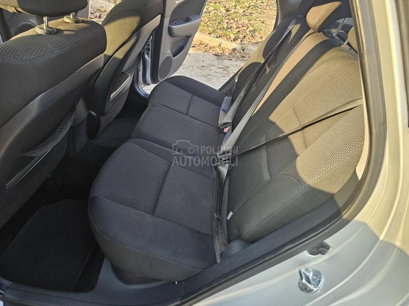 Hyundai i30 1.4 b/tng