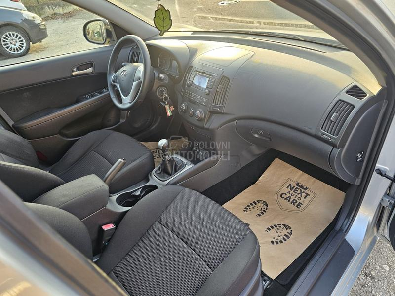 Hyundai i30 1.4 b/tng