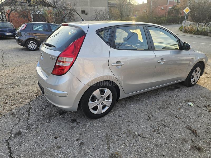 Hyundai i30 1.4 b/tng