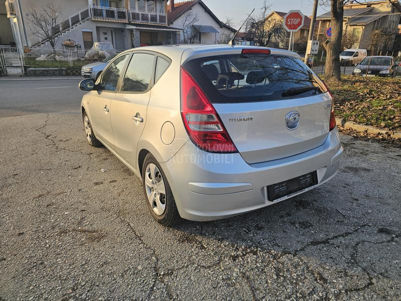 Hyundai i30 1.4 b/tng