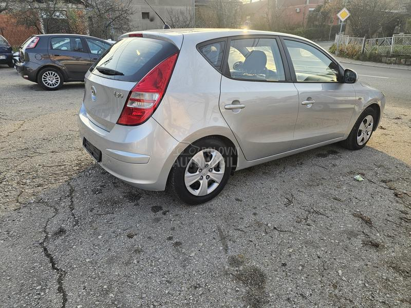 Hyundai i30 1.4 b/tng