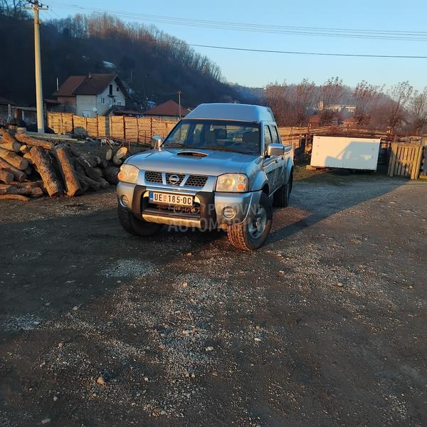 Nissan Navara 