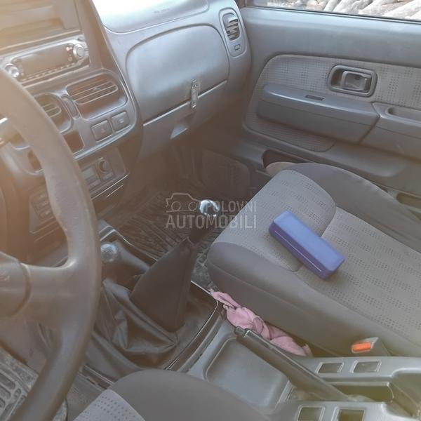 Nissan Navara 