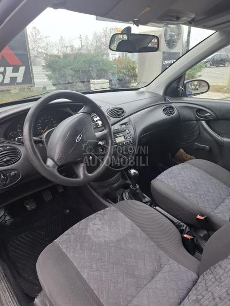 Ford Focus 
