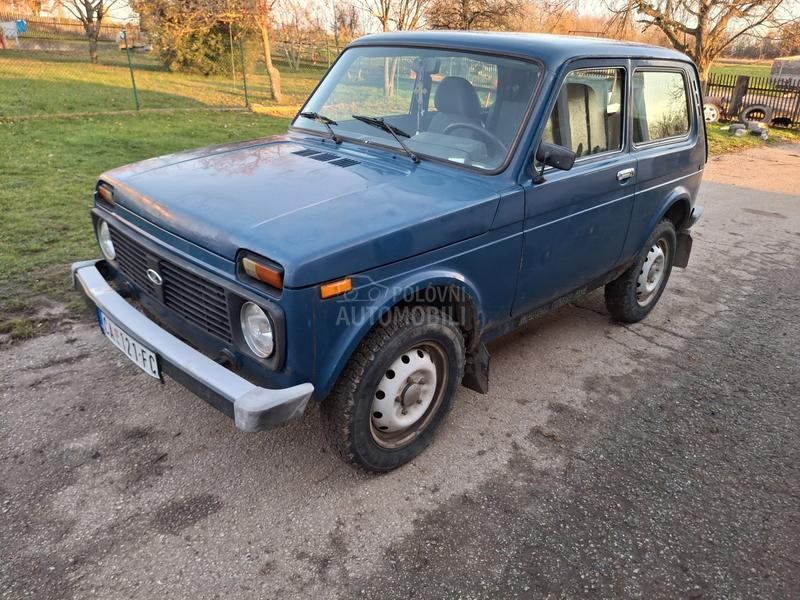 Lada Niva 