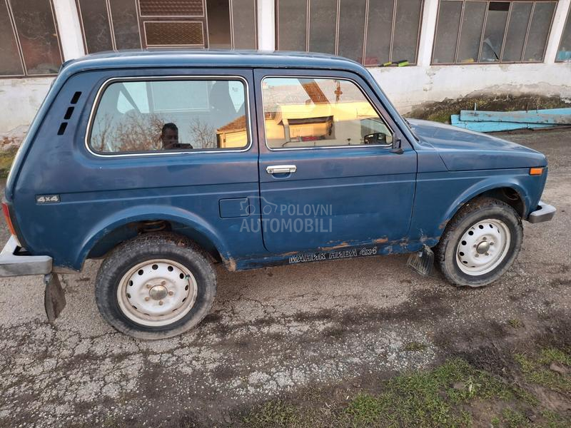 Lada Niva 