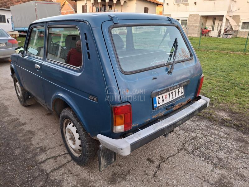 Lada Niva 