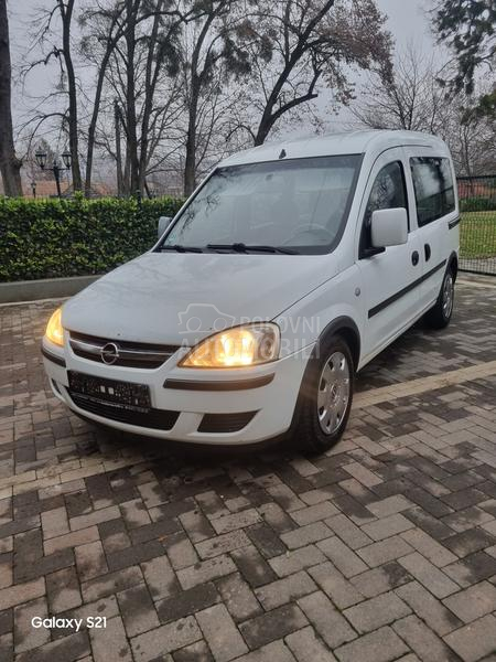 Opel Combo 1.7cdti Putnicki