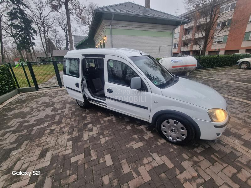 Opel Combo 1.7cdti Putnicki