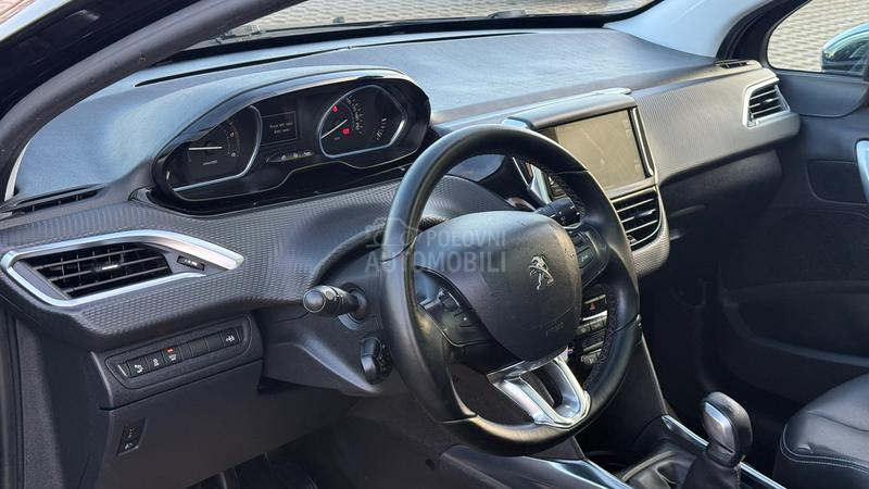 Peugeot 2008 1.6HDi ALLURE
