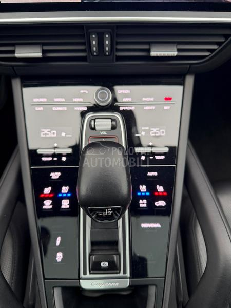 Porsche Cayenne COUPE HYBRID