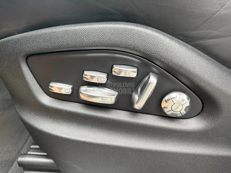 Porsche Cayenne COUPE HYBRID