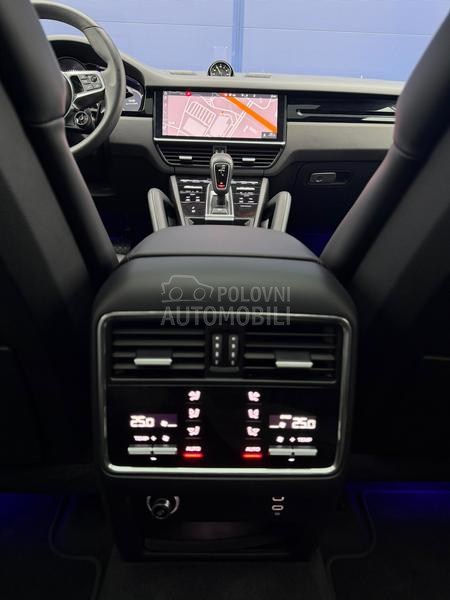 Porsche Cayenne COUPE HYBRID