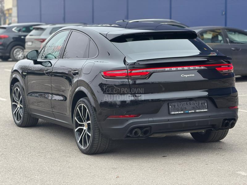 Porsche Cayenne COUPE HYBRID