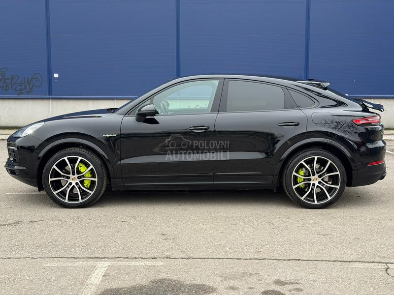 Porsche Cayenne COUPE HYBRID