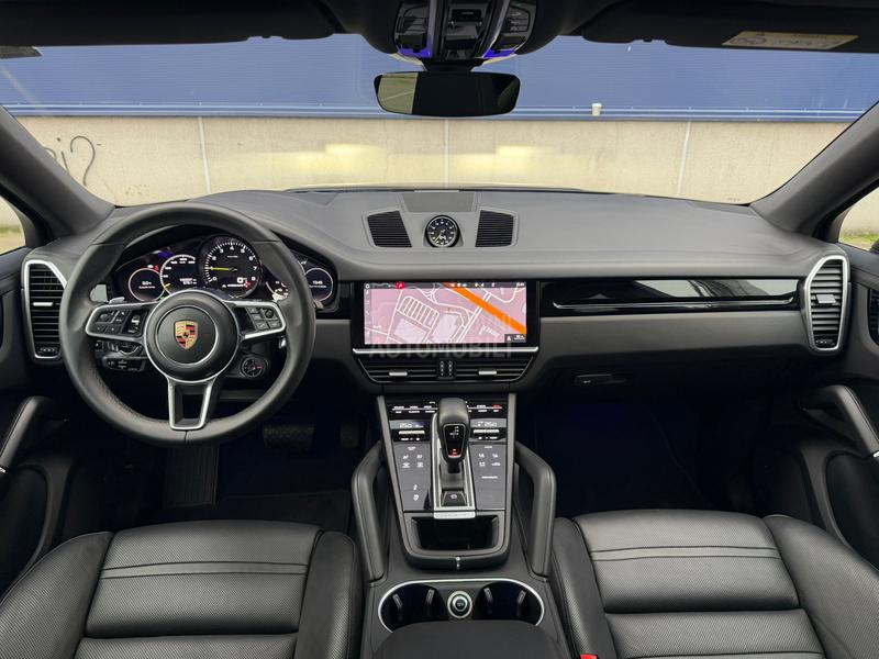 Porsche Cayenne COUPE HYBRID