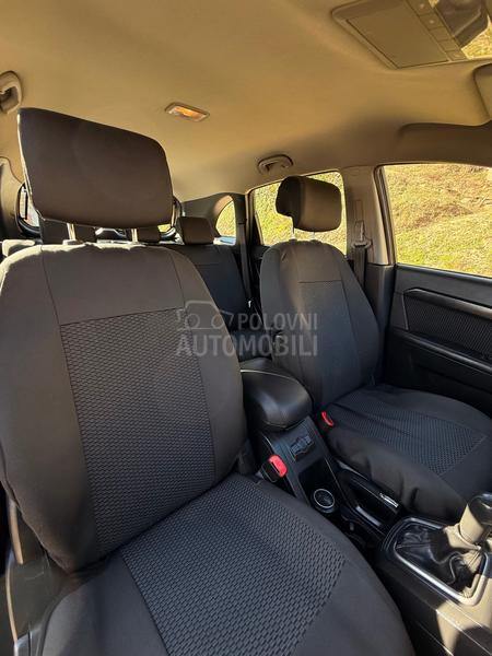 Chevrolet Captiva 1.9 HDI