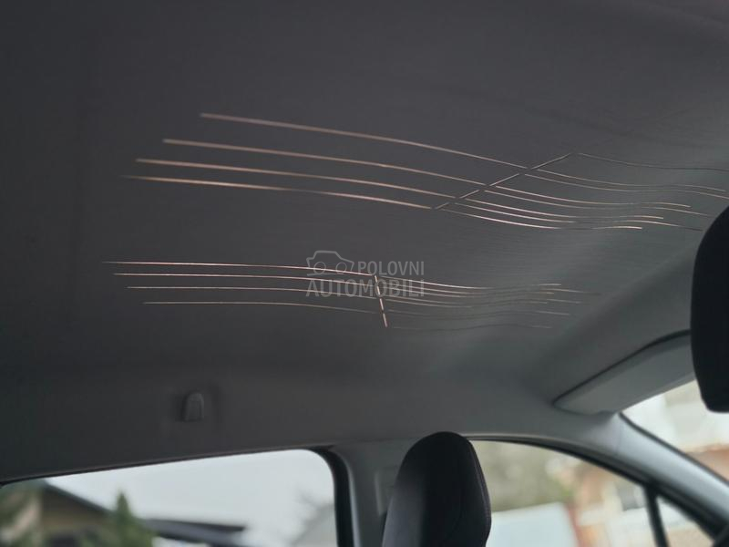 Peugeot 2008 1.6hdi ALLUR/NAV I