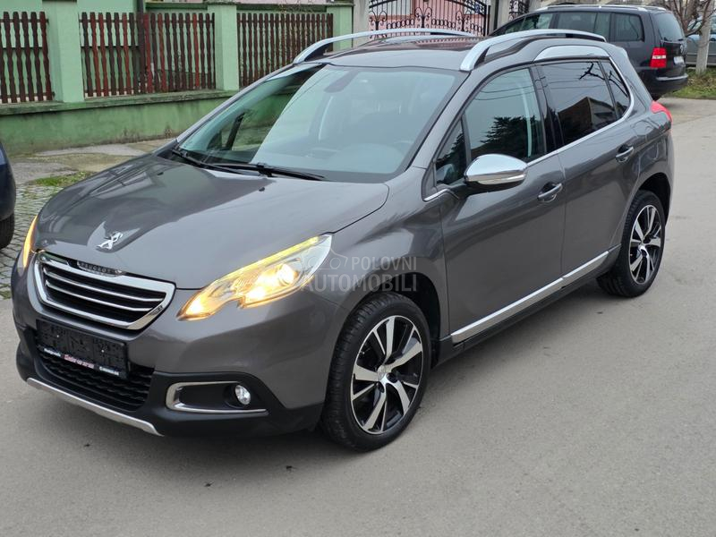 Peugeot 2008 1.6hdi ALLUR/NAV I