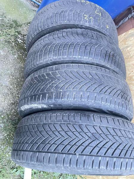 Tracmax 205/60 R16 Sve sezone