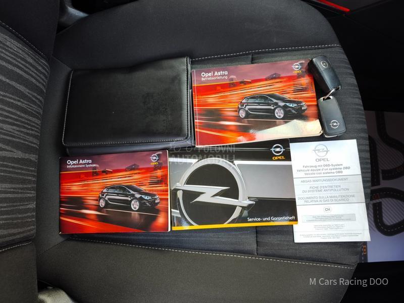 Opel Astra J 1.6 ENJOY